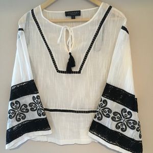 Peasant top black and white embroidery